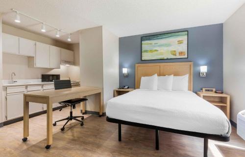 Extended Stay America Suites - Arlington - Six Flags in Arlington, USA