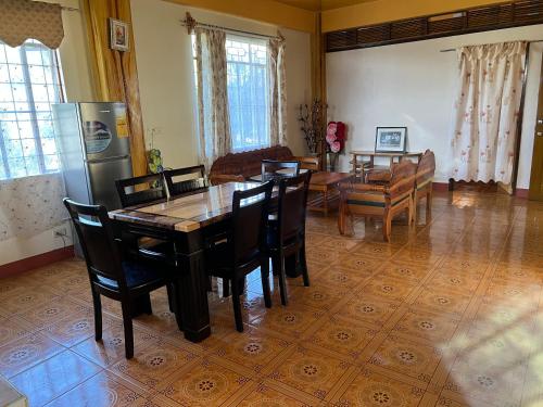 บริการและสิ่งอำนวยความสะดวก, Baguio city RAJS transient in แคมป์ 7