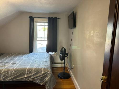 HomeStay Near Downtown Boston - Andrew Station Area in Boston, USA