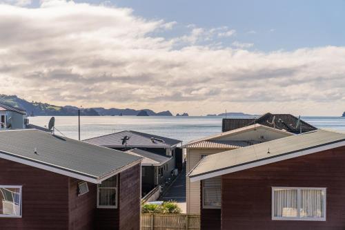 Three-Bedroom Apartment with Balcony