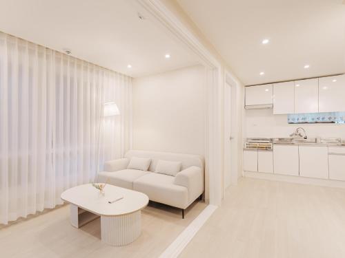Mint House Hapjeong, Сеул (фото 3)