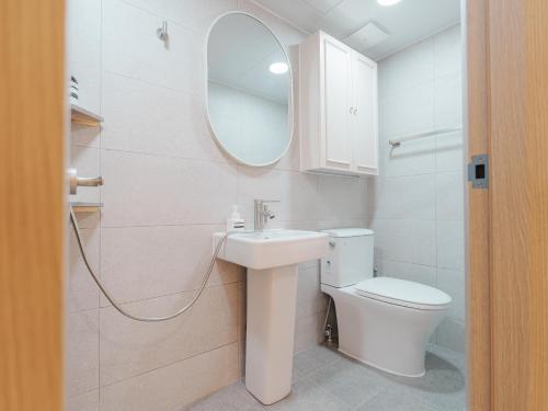 Mint House Hapjeong, Сеул (фото 6)