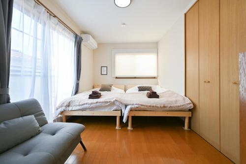 Urban nest Tokyo Omori 15 minutes Taxi from Haneda 2 BR house up to 6