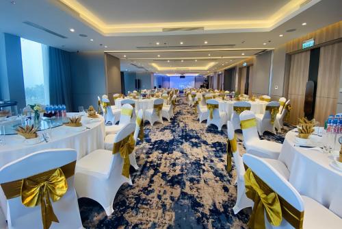 OceanView Alacarte Ha Long