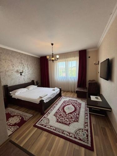 Hotel Ulpiana, Ethno House in Gračanica