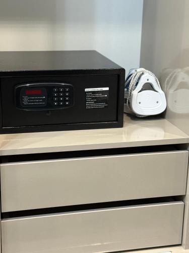 Galactic&Ludmila Suite SPA - Hotel - Braşov