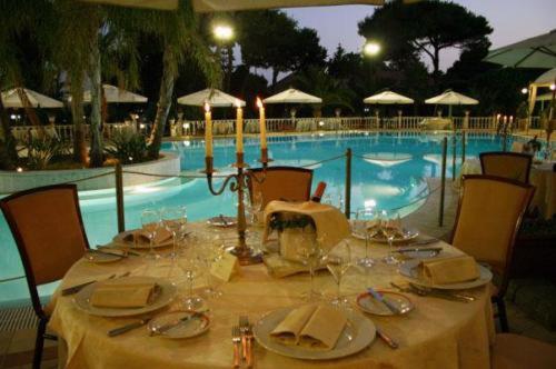 Grand Hotel Palace - image 5