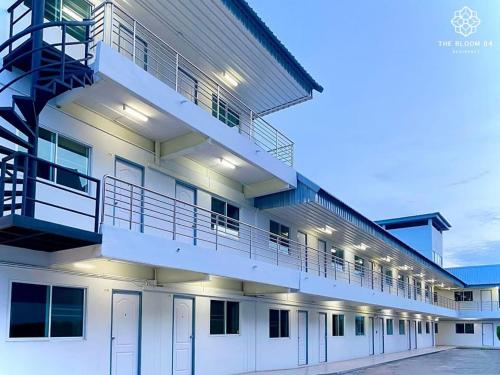 The Bloom 84 Residence in Sam Phran