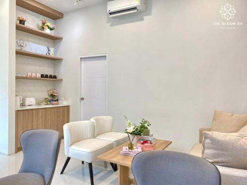 The Bloom 84 Residence in Sam Phran