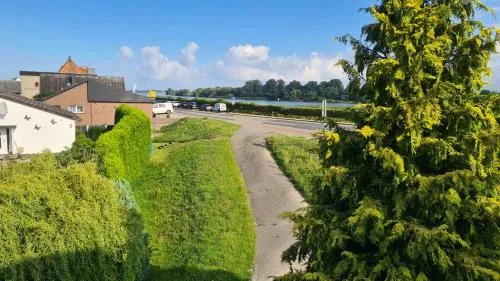 Elb Front in Winsen, Deutschland