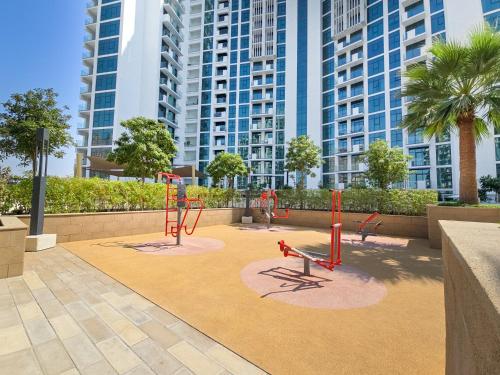 EasyGo- City Center, Spacious, Skyline view, Dubai (photo 2)