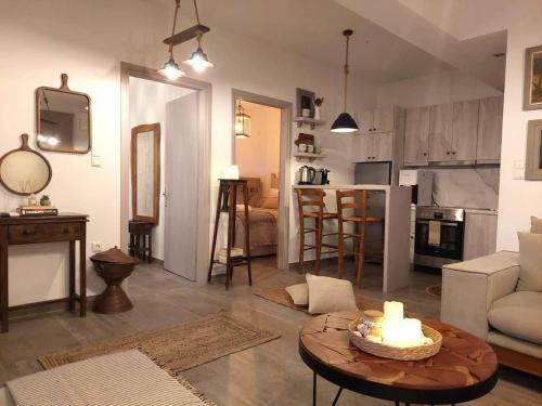 Maya 1, 2 bedroomed downstairs apartment - Ξανεμος