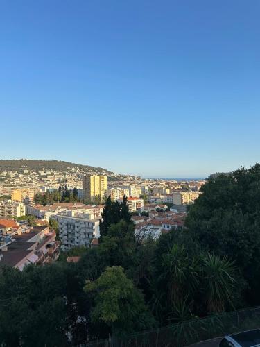 3-room apartment, sleeps 6, sea view, Nice (photo 4)