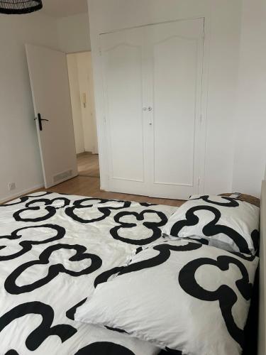 3-room apartment, sleeps 6, sea view, Nice (photo 5)