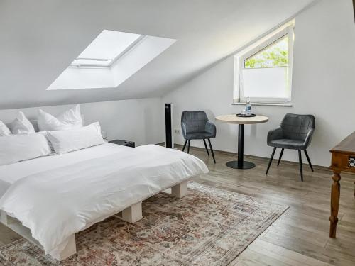 1 queen bed