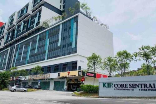 Family Homestay Near KLIA Airport - image 10