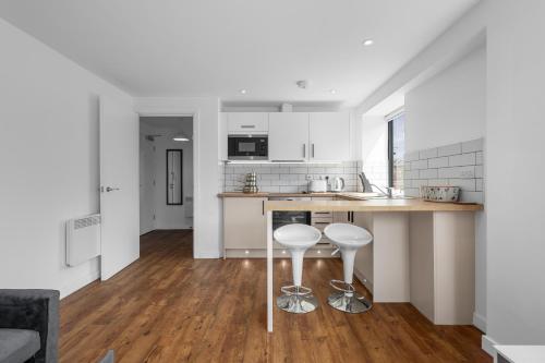 1BR Wilmslow Apartment Near Manchester Airport, Manchester
