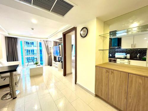 Grand Avenue Residence condominium