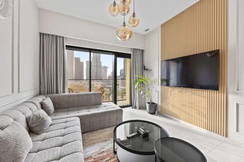 Full Burj & Fountain View - Evoke 2BR at Burj Royale, Dubaj (fotografie 3)