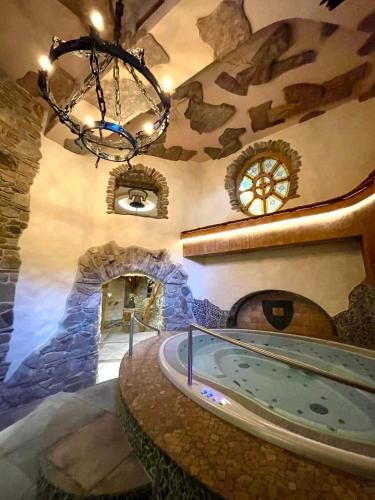 . Spa Hotel Podlesí - Walldorf a Pohádková vesnička