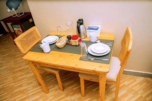 keuken, SkyNest 2BR Modern Apt in Soroti