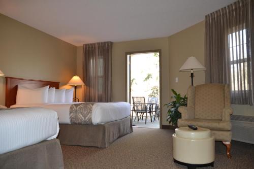 設施, 克里克鄉村酒店 (Village Creek Country Inn) in 索斯比 (AB)