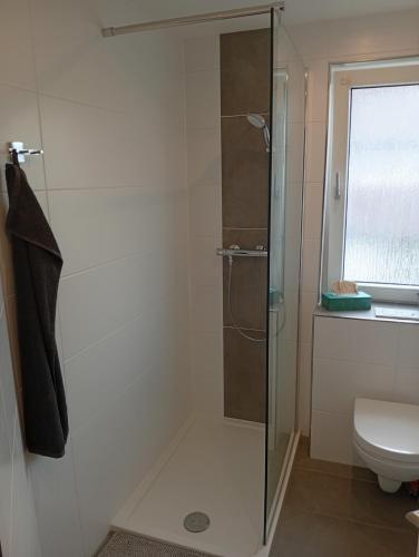 ห้องน้ำ, Ferienwohnung Greinert in บาด พีร์มอนต์