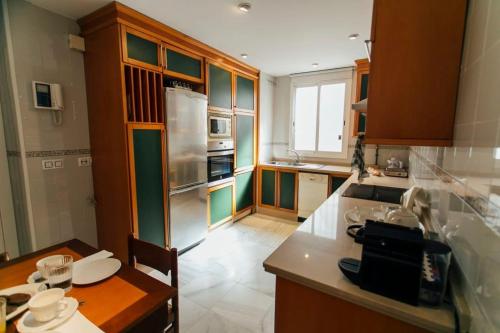 Spacious 3BR fantastic balcony central location, Sevilla (Foto 11)