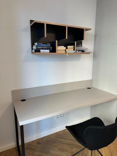 Skyline Apartment Adlershof - Premium Design and Full Kitchen, Berlin (photo 6)