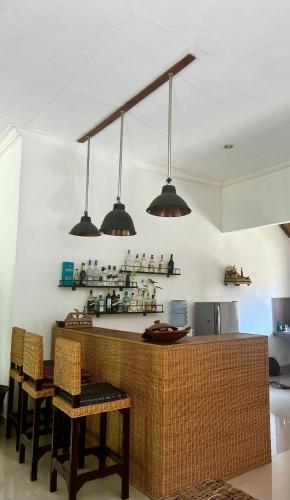 5 mins to the Beach with Tropical Garden - Kubutambahan