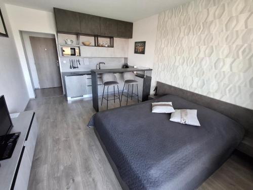 Sunset Studio Apartment in Poprad