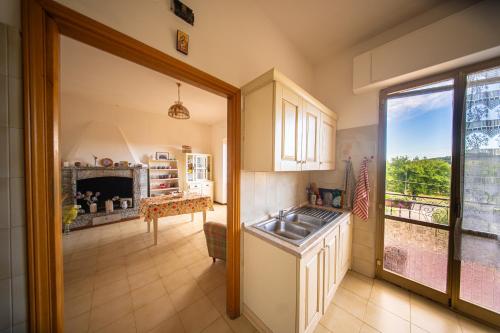 Cozy Room with Terrace, Ping Pong & Billiard Table in Monte Castello Di Vibio