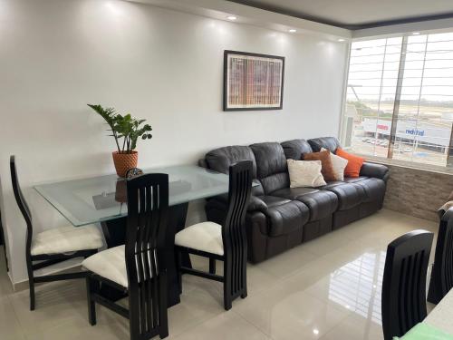 Instalações, Apartamento completo de 3 habitaciones frente al Aeropuerto Maiquetia in Maiquetía