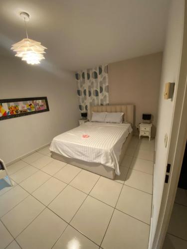 Duplex 120m ,50m terrasse proche centre et mer in La Lironde