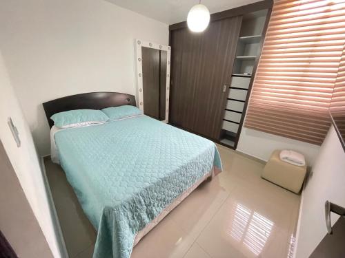 Apartamento completo de 3 habitaciones frente al Aeropuerto Maiquetia in Maiquetía