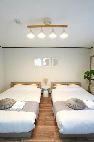 Guest House YOTSUBA 最高の立地,徒歩すぐ黒門市場,難波,道頓堀,日本橋近く