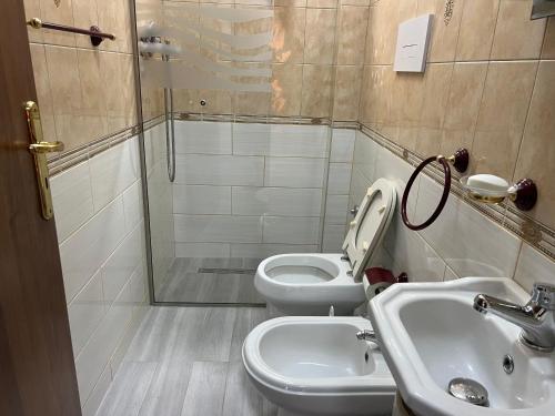 Rei's Apartment 2, Tirana (Foto 7)