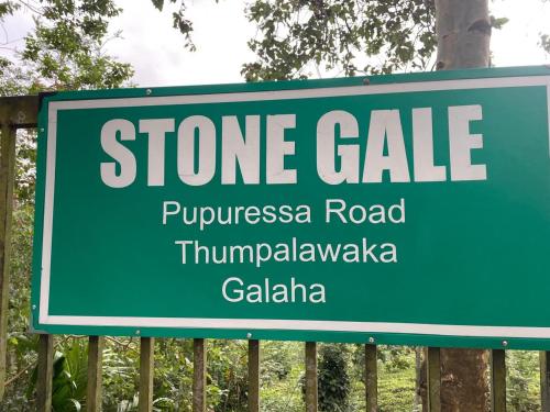 Stone gal in دلتوته