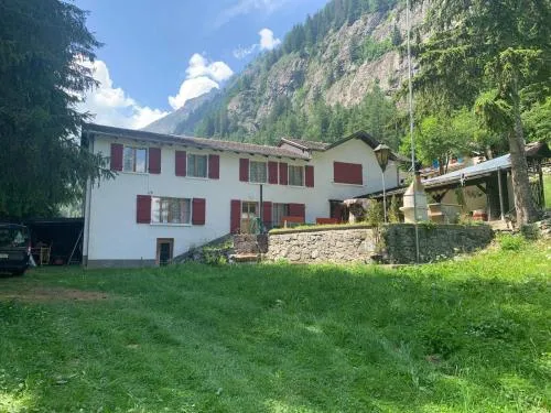 Relais de Van d'en Haut in Salvan, Schweiz