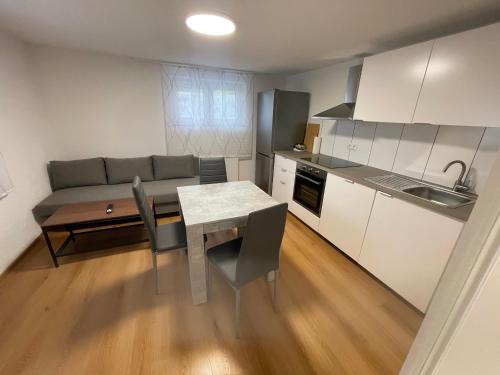 مطبخ, Ferienwohnungen in Giengen an der Brenz in Giengen an der Brenz