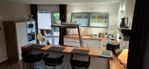 Iekārtas, modernes Ferienhaus in Ostfriesland bis 10 Personen mit 4 Schlafzimmer und Garten in Uplengen