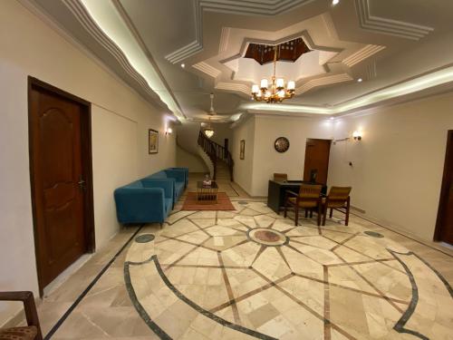 Lotus Residency DHA Guest House in การาจี