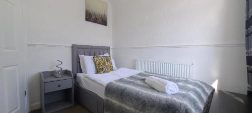 Starlet Single Room, Manchester