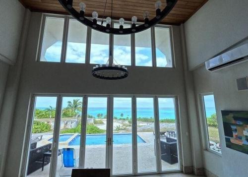 Sky Beach Club Rock House home in Governor's Harbour