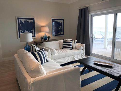 Coral Point home in Governors Harbour