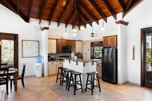 Coconut Point home in North Palmetto Point