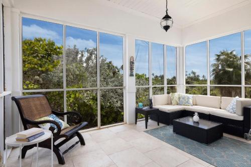 Coconut Point home in North Palmetto Point