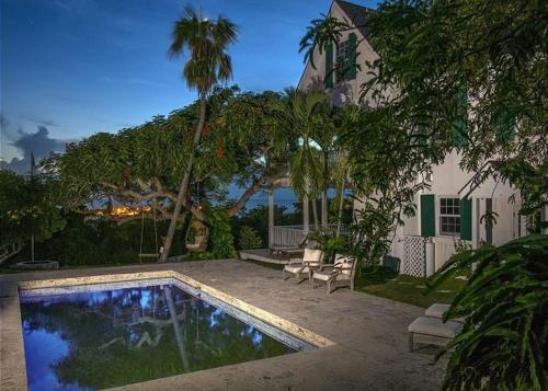 Buccaneer Hill Cottage cottage in Governor's Harbour