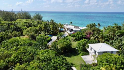 Trident Cottage cottage in North Palmetto Point