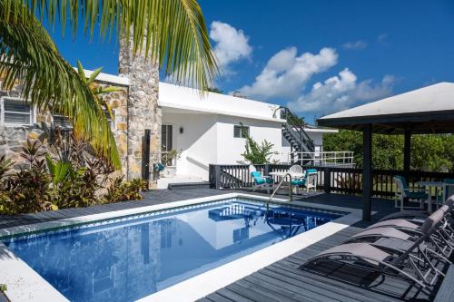 Trident House home in North Palmetto Point